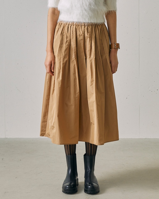 光沢タフタ・ギャザープリーツスカート