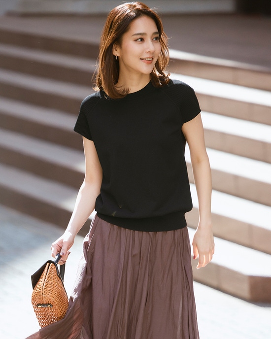 ドライタッチニット・フレンチリブトップス