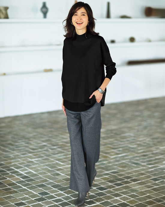 ハイネック・ドロップショルダーニット