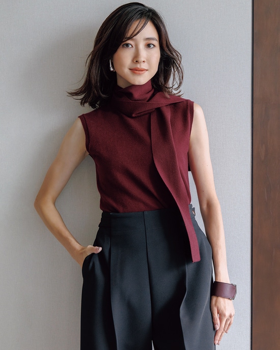 ストレッチニット・ボウタイハイネック