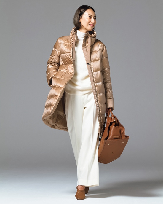 艶Airダウン・スタンドカラーロングコート