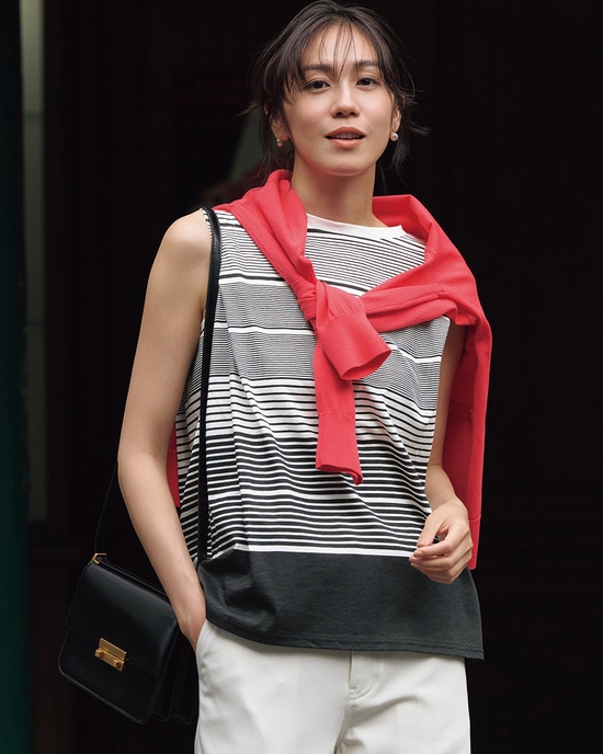 綿スラブ・タックノースリーブトップス