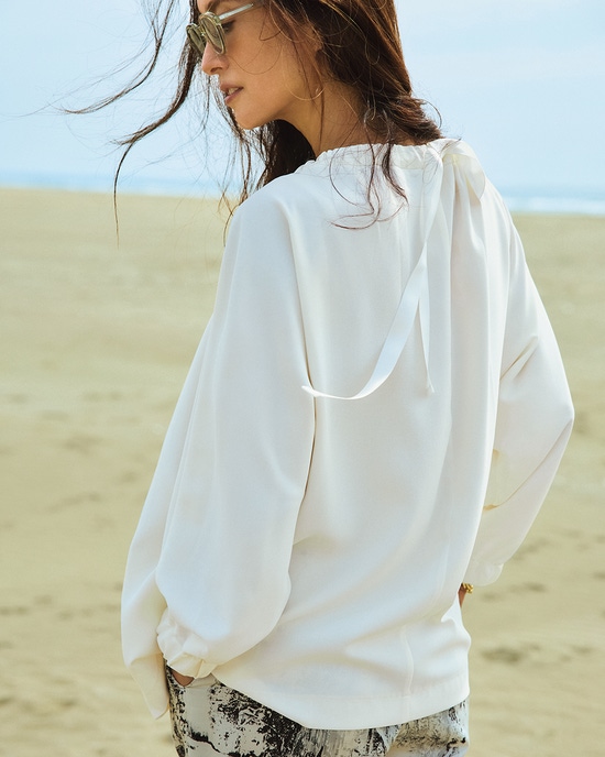 ジョーゼット・バックリボンギャザーブラウス