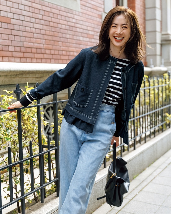 テックデニム・裾フリルジャケット