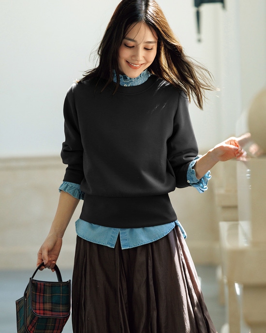 ライトダンボールニット・パフ袖プルオーバー