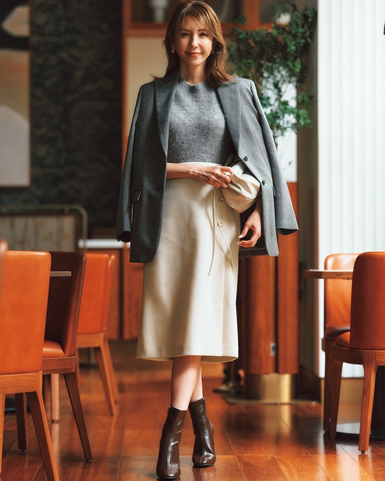 ウールライクニードル・ラップ風スカート