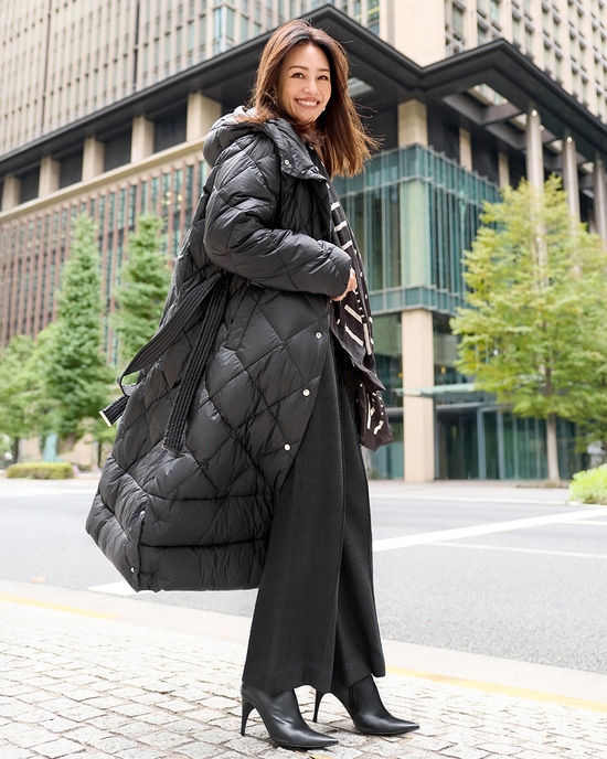 光沢タフタ・ダイヤキルトロングダウンコート