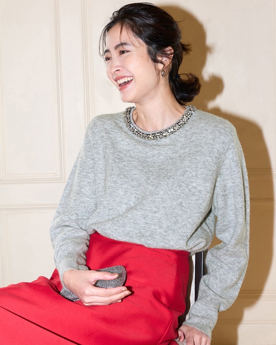 ウール混・ネックビジューセーター