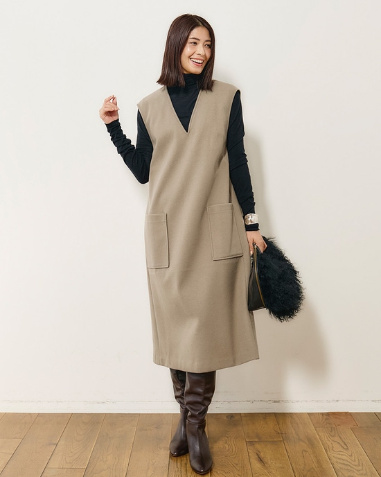 ウォームストレッチ・ジャンパースカート