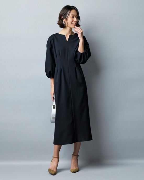 トリニティツイル・キーネックワンピース