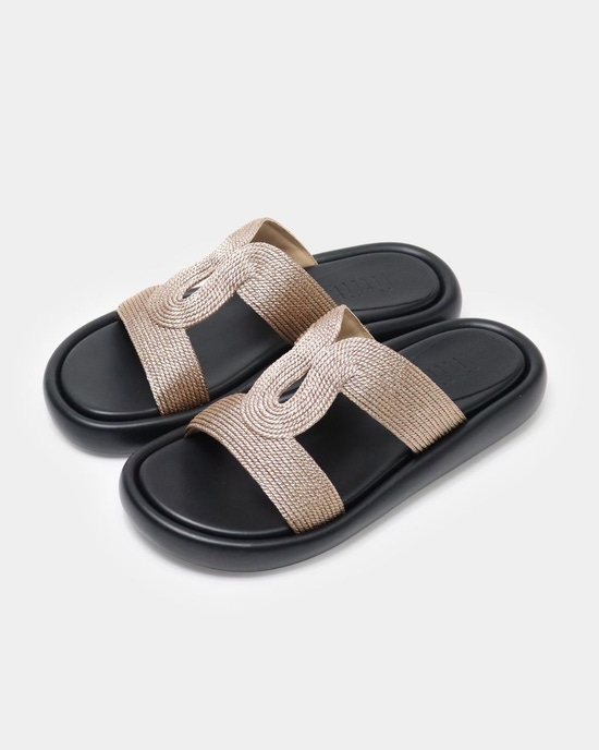 フラットフットベッドサンダル