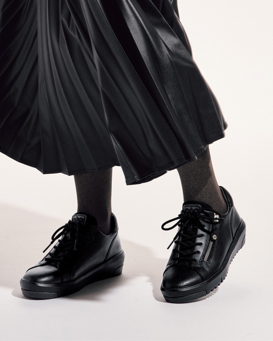 サイドジップレザースニーカー700