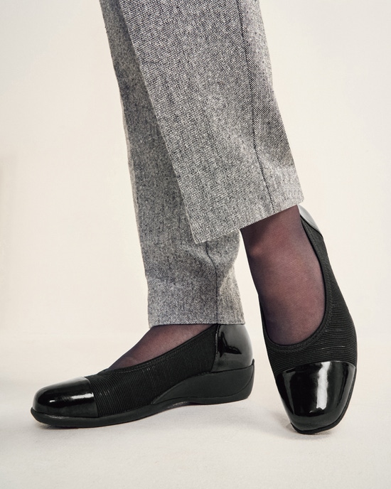 撥水バイカラーパンプス301