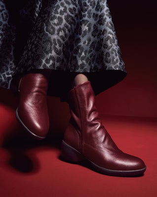 ソフトレザーブーツ900